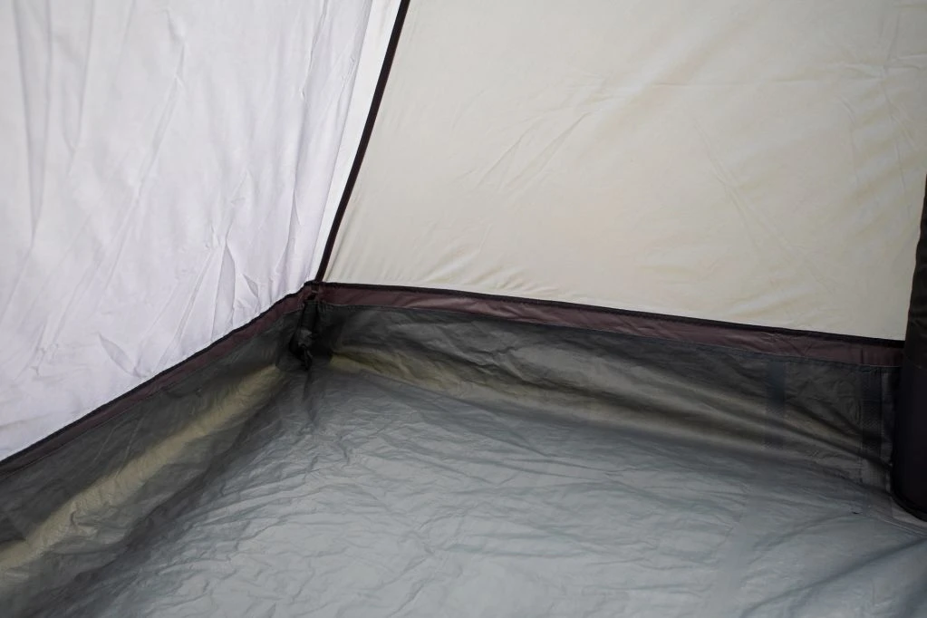 Vango Cove II Low Air Drive Away Awning 15 Vango Cove II Low Air Drive Away Awning - Image 15
