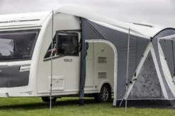 Sunncamp Swift Deluxe 220 SC Caravan Awning -Outwell Sales swift deluxe 260 sc with side sun canopy 6